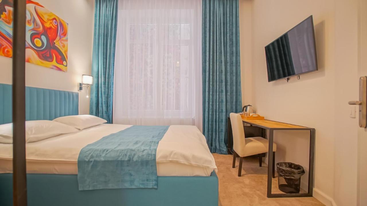 Zoom Rooms Braşov Extérieur photo
